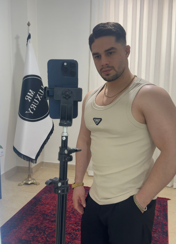 تنگ تاپ پارادا